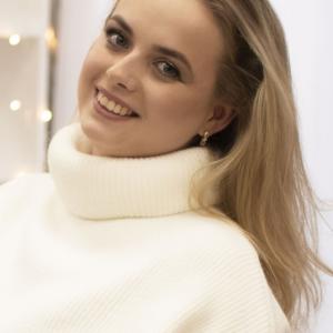 Profile picture for user Юлия Самотолкова