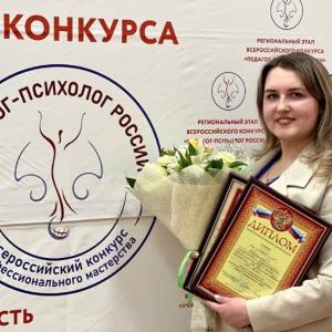 Profile picture for user lizakolmikova